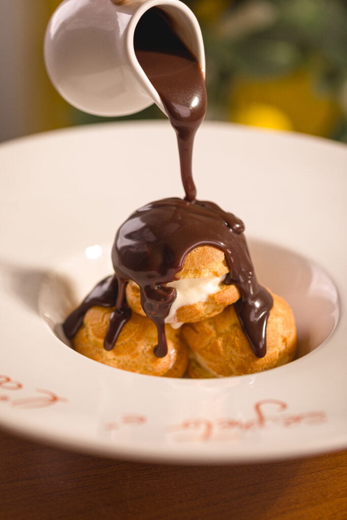 Profiteroles