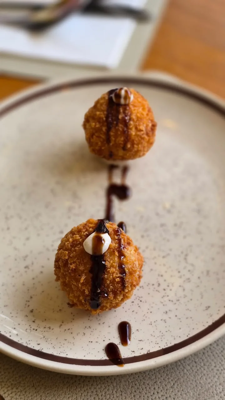 Entradas italianas em Curitiba: conheça os sabores do menu Iniziamo do Mia Trattoria